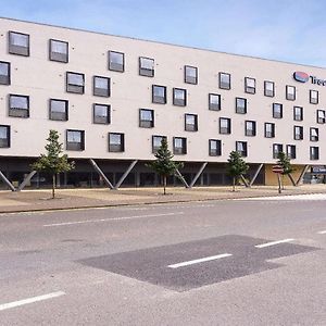 Travelodge Bradford Central
